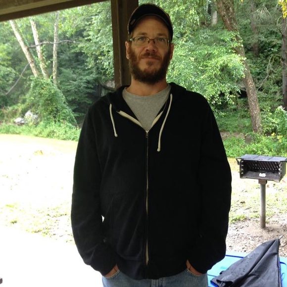 Meet your Posher, Daniel - Picture 1 of 1